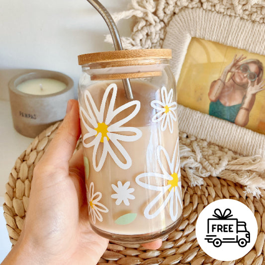 Giant Daisy Glass Can Cup With Daisy Charm