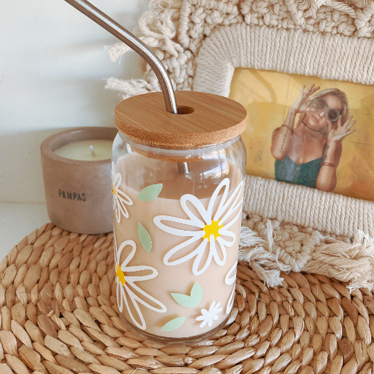 Giant Daisy Glass Can Cup With Daisy Charm